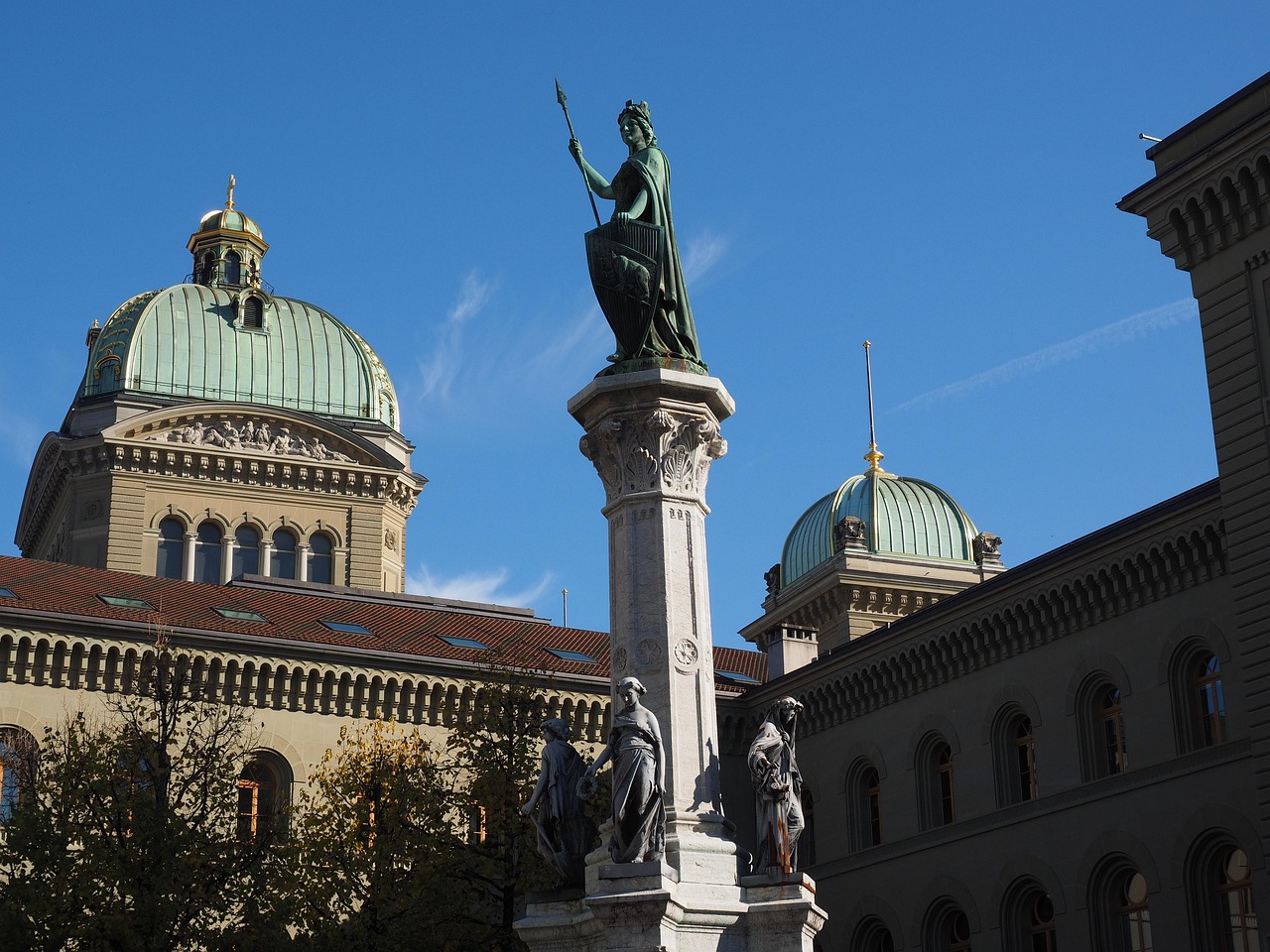 statue, bern, federal building, berna, bernabrunnen, female figure