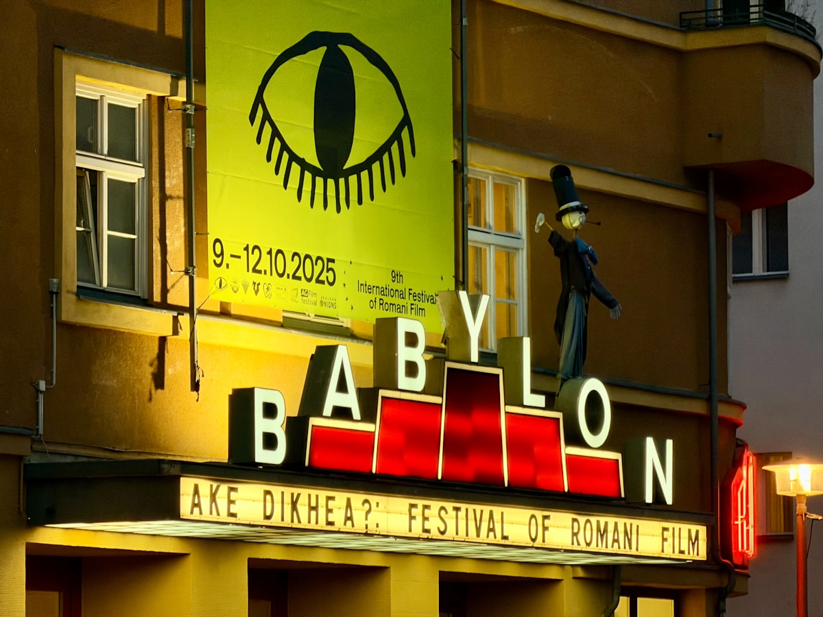 Babylon cinema marquee with festival of romani film