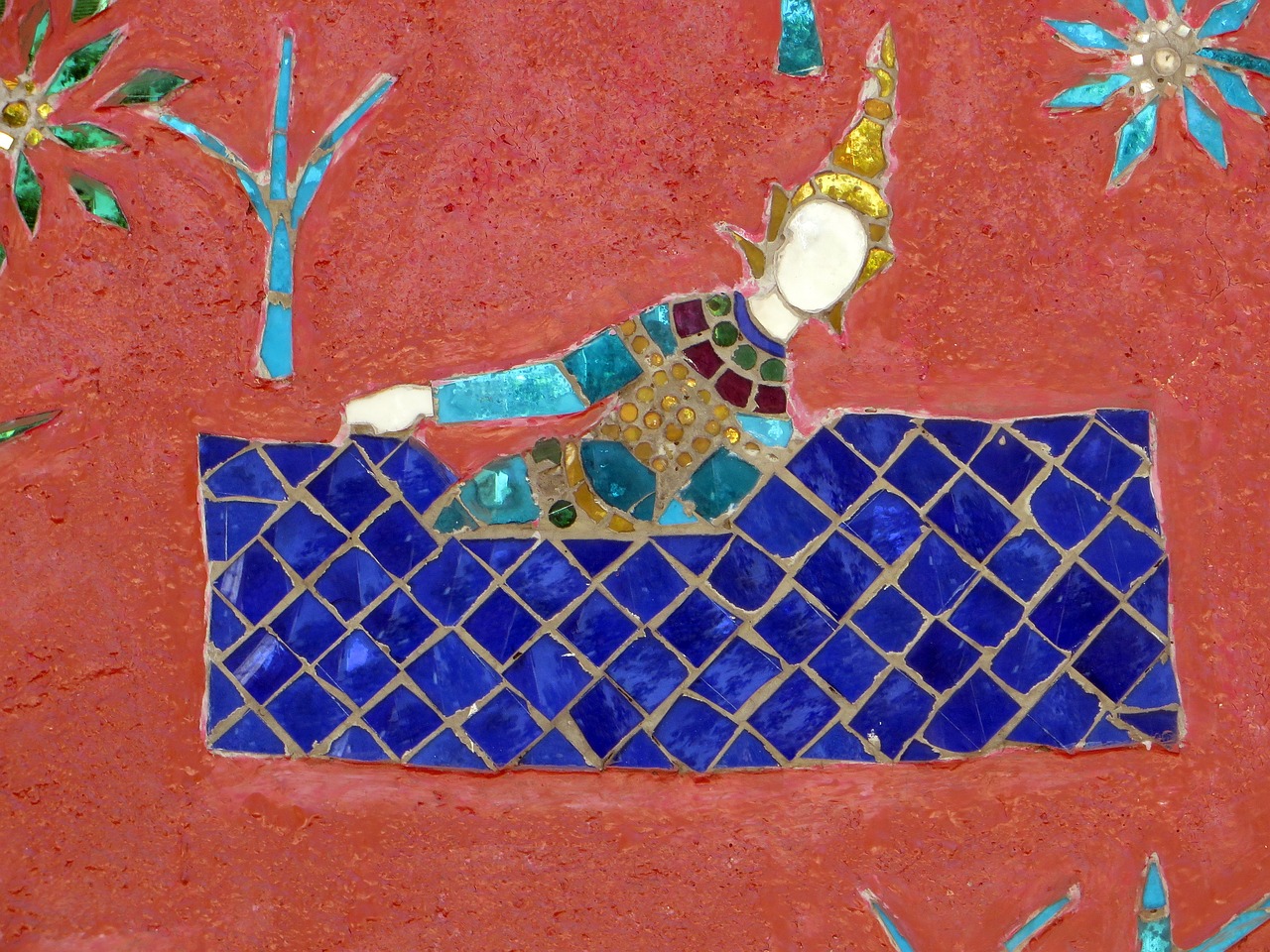 laos, luang prabang, vat sen soukharam, mosaic, mural, characters, stories, temple