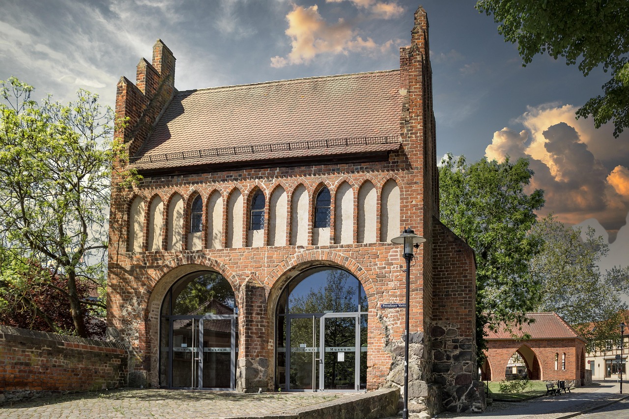 prenzlauer gate, museum, old, city wall, templin, uckermark, architecture, historical, historic center, middle ages, stone wall, wall, building, sightseeing, masonry, tower, city, fortress, gate
