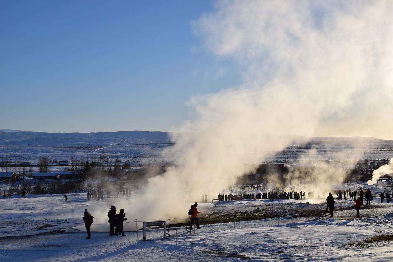 geysir, iceland, scene, steam, water, nature, ice, mountains, landscape
