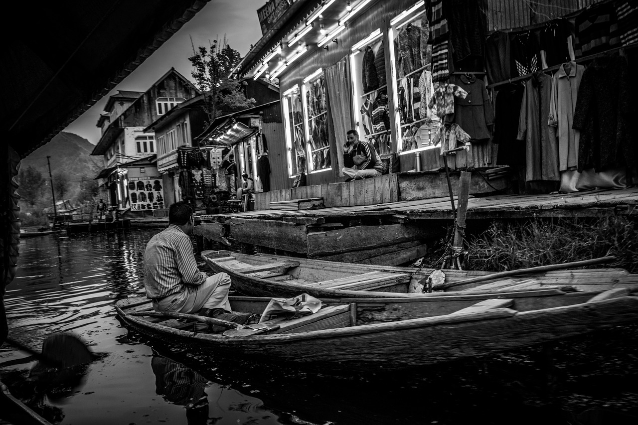 scene, free wallpaper, water, dal lake, wallpaper, cool backgrounds, black and white, kashmir, shikara, nature background, house boats, nature wallpaper, trees, floating houses, srinagar, autumn, evening, black and white landscape, wide angle, travel photography, reflection, boat on water, reflection of boat in water, shops on water, hd wallpaper, shops, 4k wallpaper 1920x1080, desktop backgrounds, floating shops, beautiful wallpaper, floating market, lights in the sky, man riding boat, wallpaper 4k, nature, shikara ride, boat rider, mac wallpaper, wallpaper hd, free background, gray shopping, gray wallpaper, laptop wallpaper, beautiful nature, gray shop, gray boat, gray photography, 4k wallpaper, full hd wallpaper, windows wallpaper, gray market