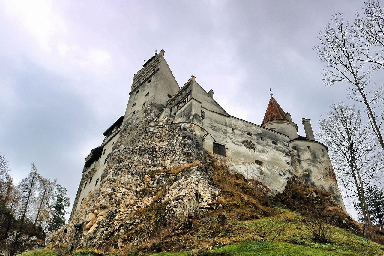 castle bran, romania, castelul bran, fortress, transylvania, castle, tower, europe, to travel, fall, romania, romania, romania, romania, romania, castelul bran, castelul bran, transylvania
