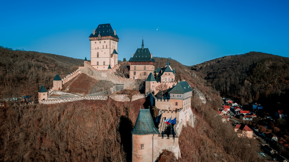 A large castle sitting on top of a hill