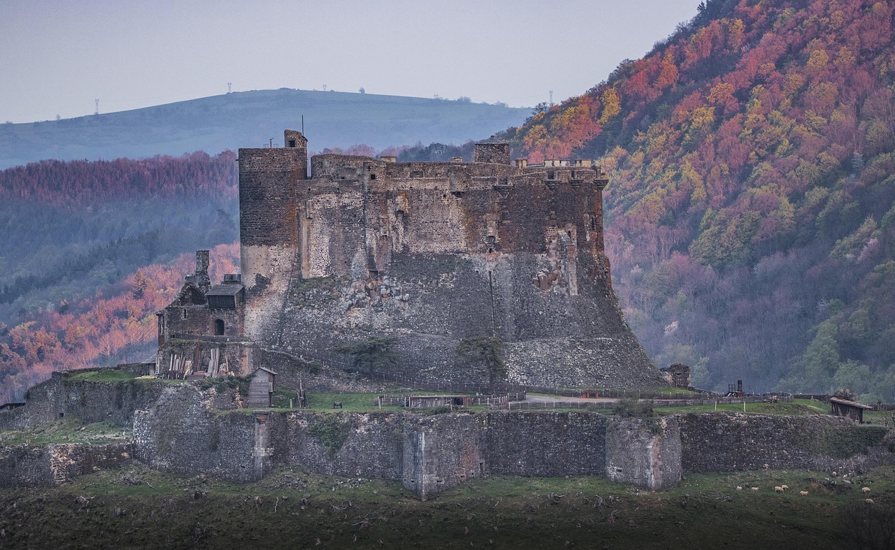 chateau, landscape, fortress, medieval, tower, towers, old, pierre, puy-de-dome, auvergne, historical