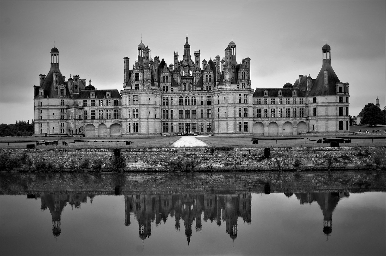 castle, chateau de chambord, architecture, palace, loire valley, france, estate, manor, black and white, castle, palace, loire valley, loire valley, manor, manor, manor, manor, manor