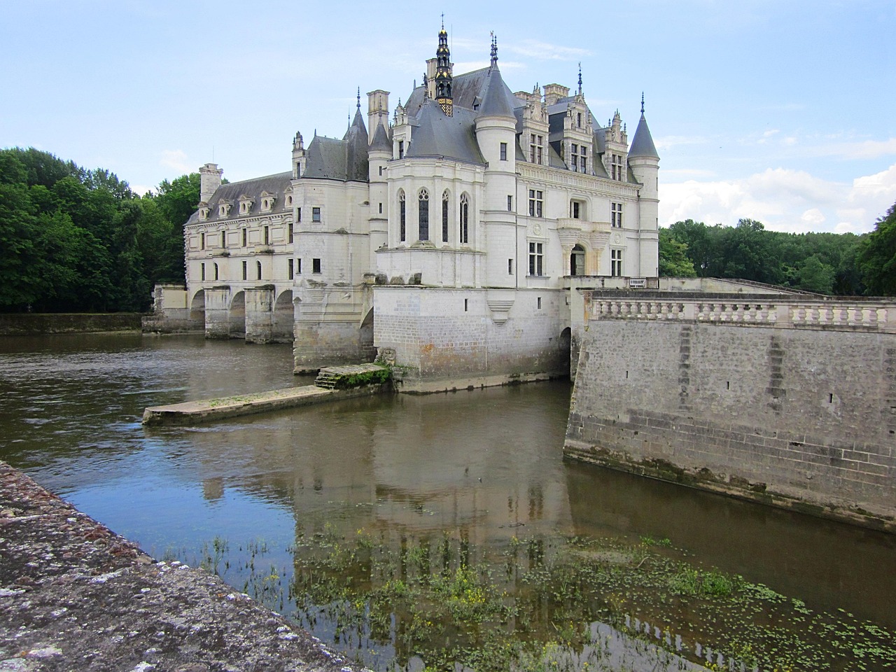 château de chenonceau, gothic, renaissance, cher river, indre-et-loire, france