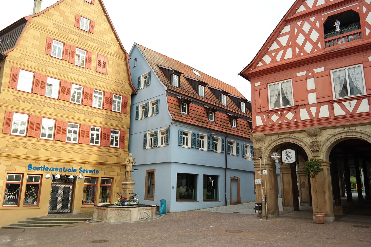 waiblingen, city center, center, city, waiblinger downtown, downtown, historic old town, half-timbered houses, historic town hall, town hall, red, yellow, marketplace, waiblingen, waiblingen, waiblingen, waiblingen, waiblingen, marketplace
