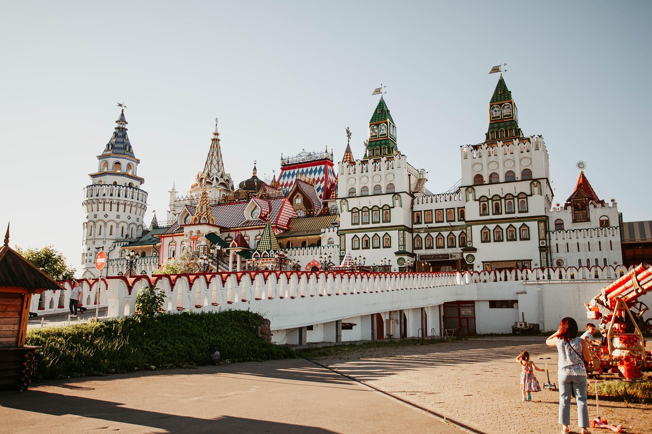 izmailovo, the izmailovo kremlin, vernissage, vernisage, izmailovsky kreml, izmailovo kremlin, moscow, café, architecture, russia, tower, fortress, izmailovo kremlin, russia, russia, russia, russia, russia