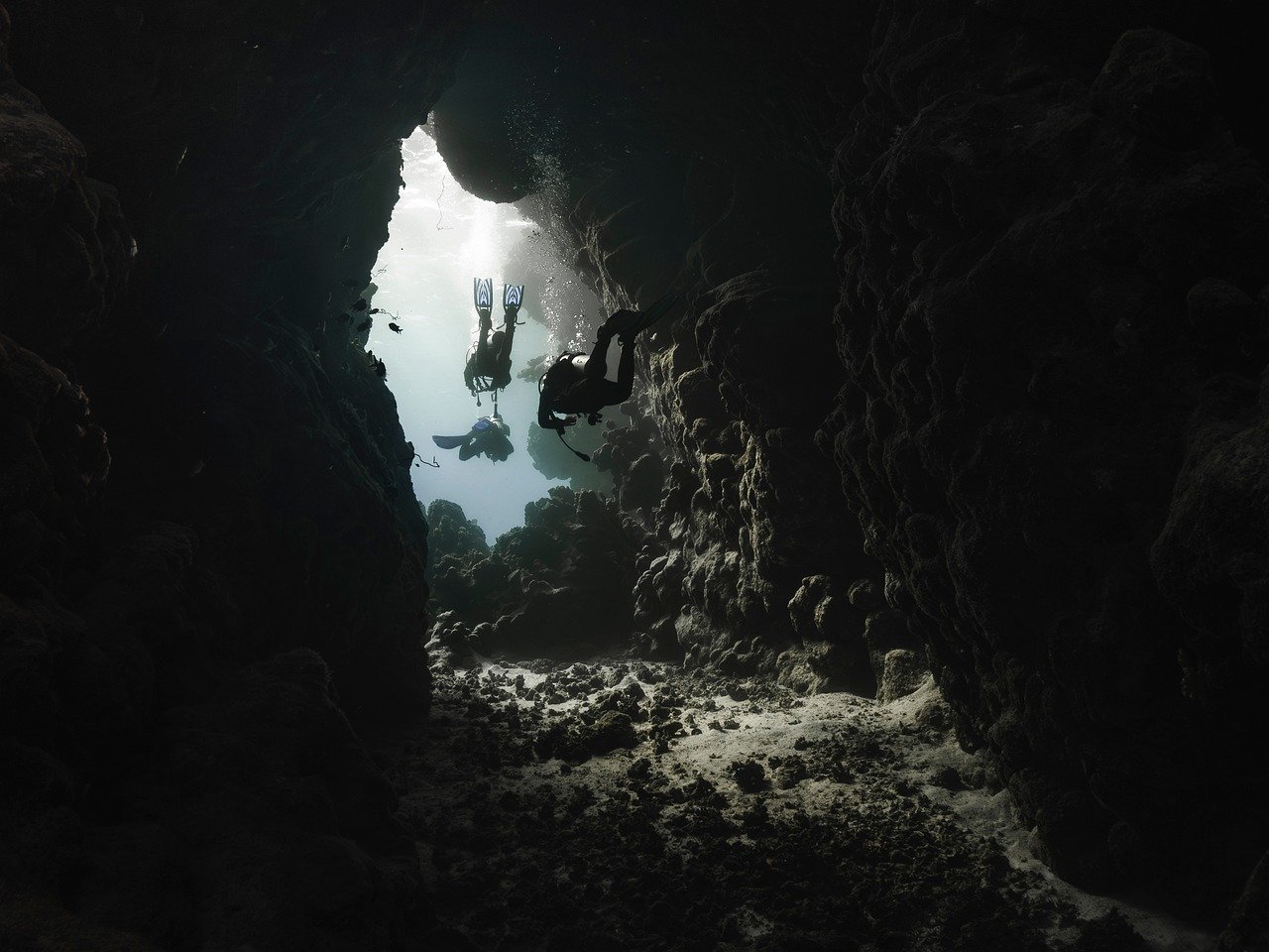 cavediving, cave diving, redsea, red sea, marsa alam, egypt, nature, cave, diver, dive, sea, underwater, water, ocean