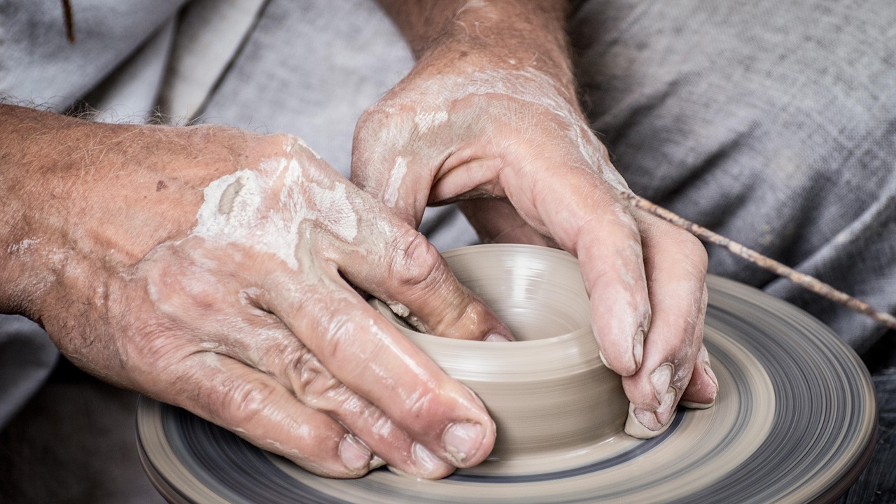 clay, pottery, hands, potter, potter's wheel, dirty, artist, craft, work, art, handicraft, workshop, closeup, clay, pottery, pottery, potter, artist, work, work, work, work, work, art