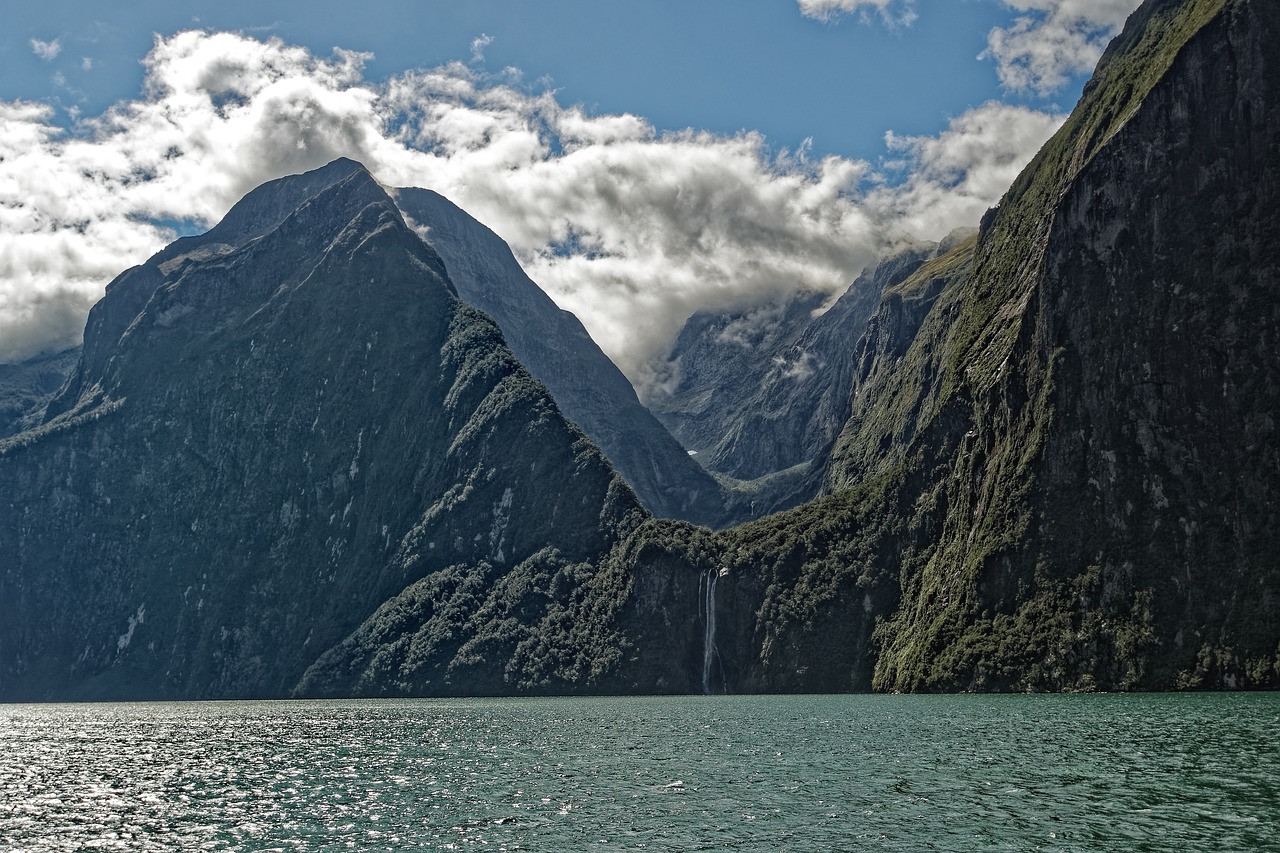 new zealand, milford sound, fjord, water, mountains, fiordland national park, fjordland, national park, nature, landscape, south island, heaven, clouds, blue