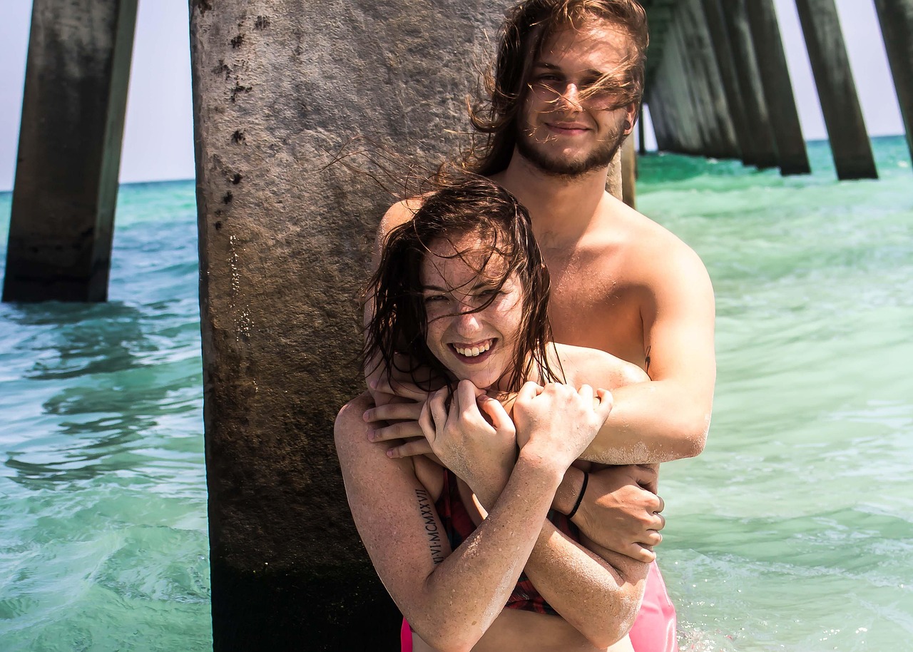 beach, couple, love, ocean, water, docks, pier, embrace, nature, caucasian, hug, lovers, man, woman, together, wet