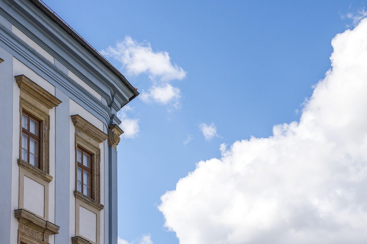 house, facade, burgher's house, city, architecture, baroque, ornament, olomouc, czech republic, moravia, to travel, city trip