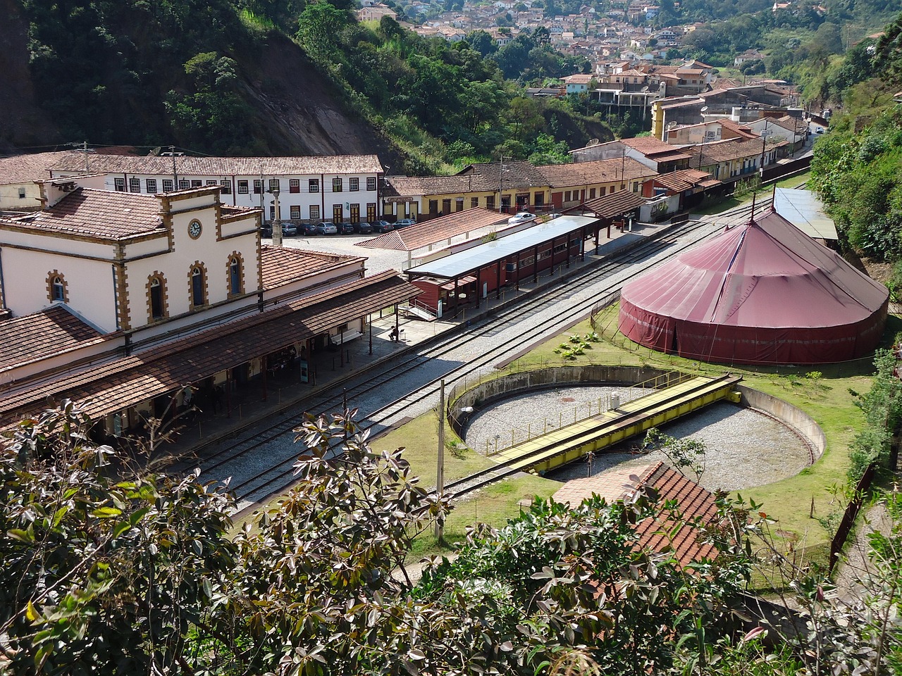 ouro preto, minas gerais, brazil, brasil, trem da vale, architecture, colonial, brazilian, minas, gerais, ouro, preto, minas gerais, minas gerais, minas gerais, minas gerais, minas gerais, brasil