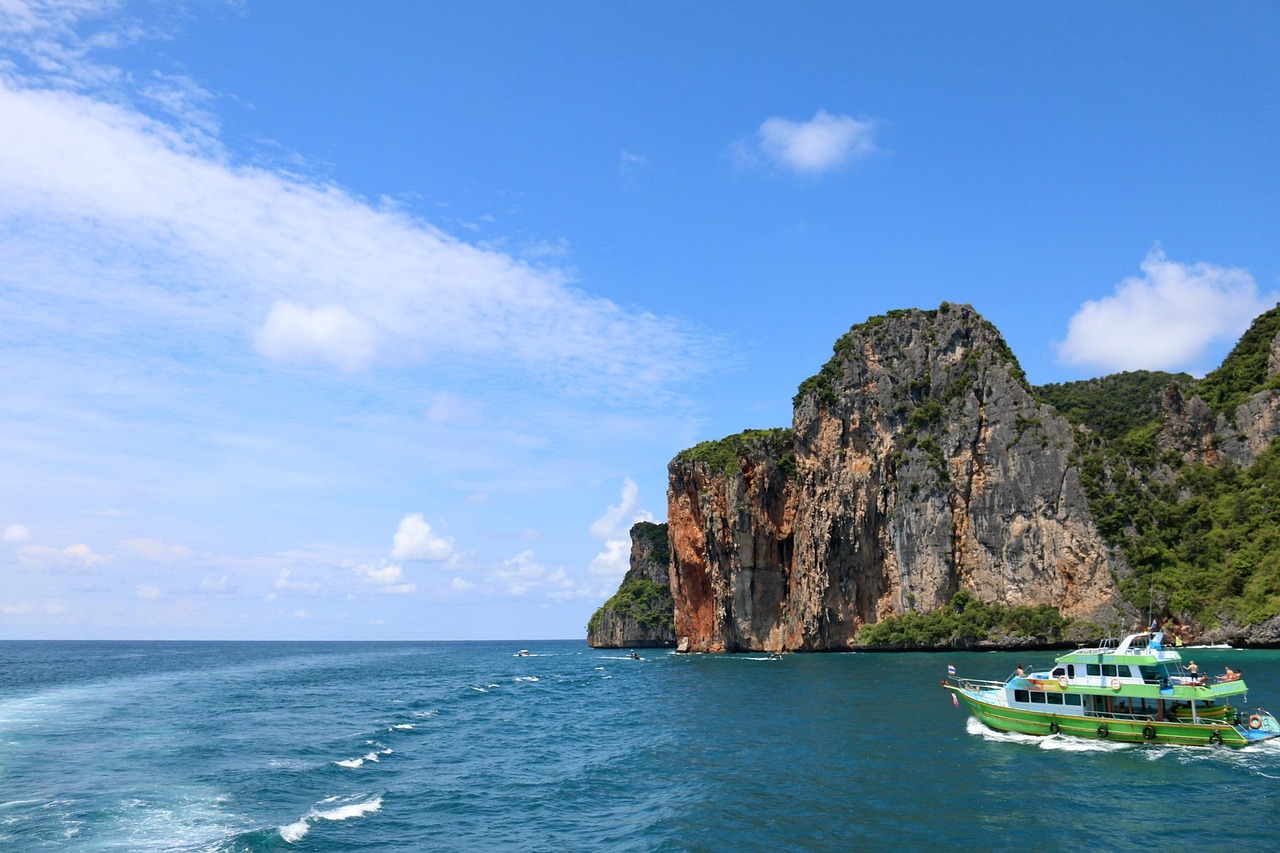 phi phi islands, krabi, thailand, ao nang, aonangtravel