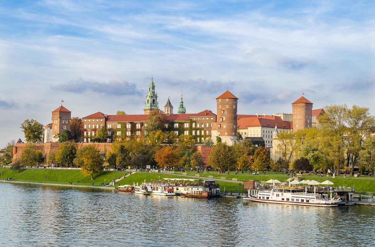 kraków, wawel, castle, architecture, nature, poland, monument, wisla, landscape, clouds, sky