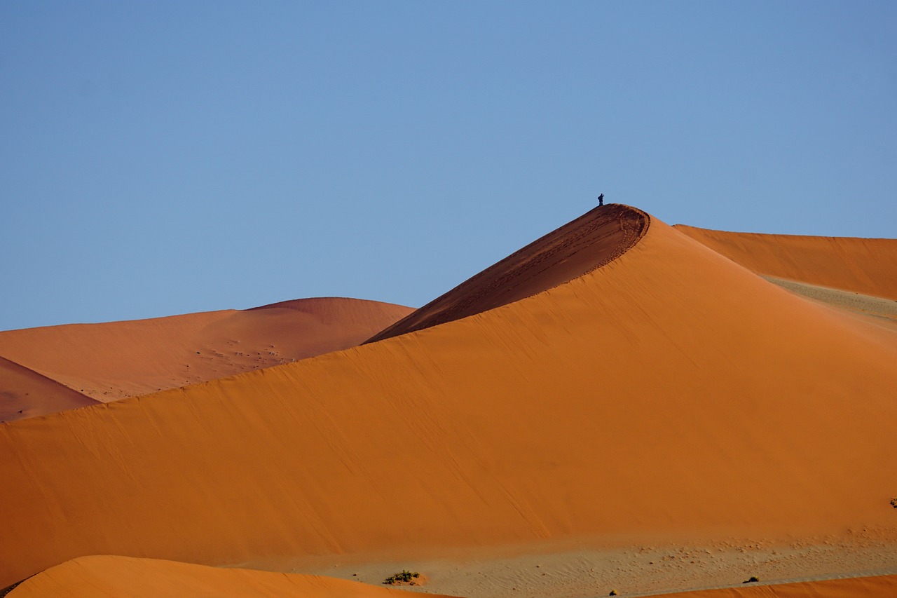 namibia, desert, sossusvlei, dune, sand, landscape, nature, blue desert, africa