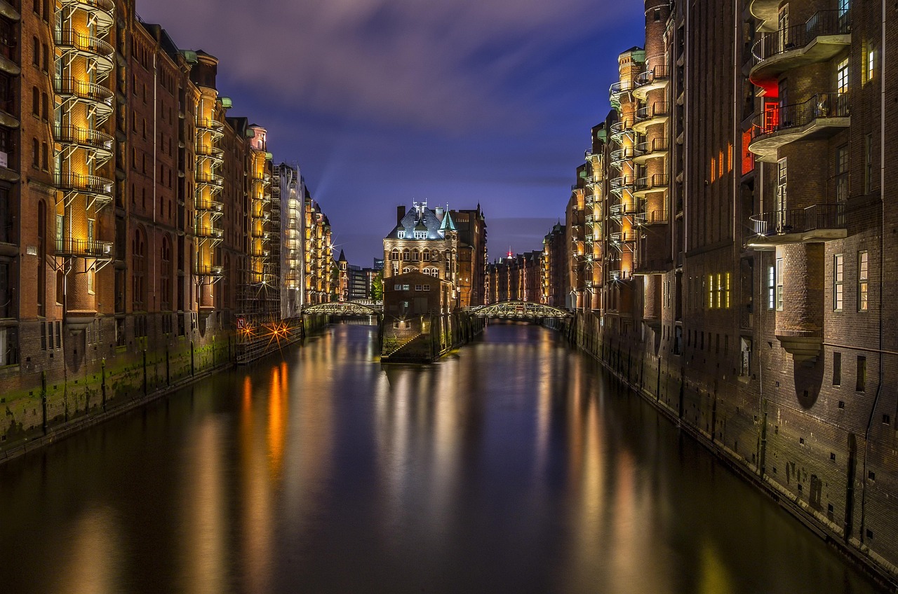 hamburg, speicherstadt, kontorhaus, lighting, night, wasserschlösschen, teekontor, buildings, illuminated, waterways, city, germany, architecture, hamburg, hamburg, hamburg, hamburg, germany, germany, germany, germany, germany