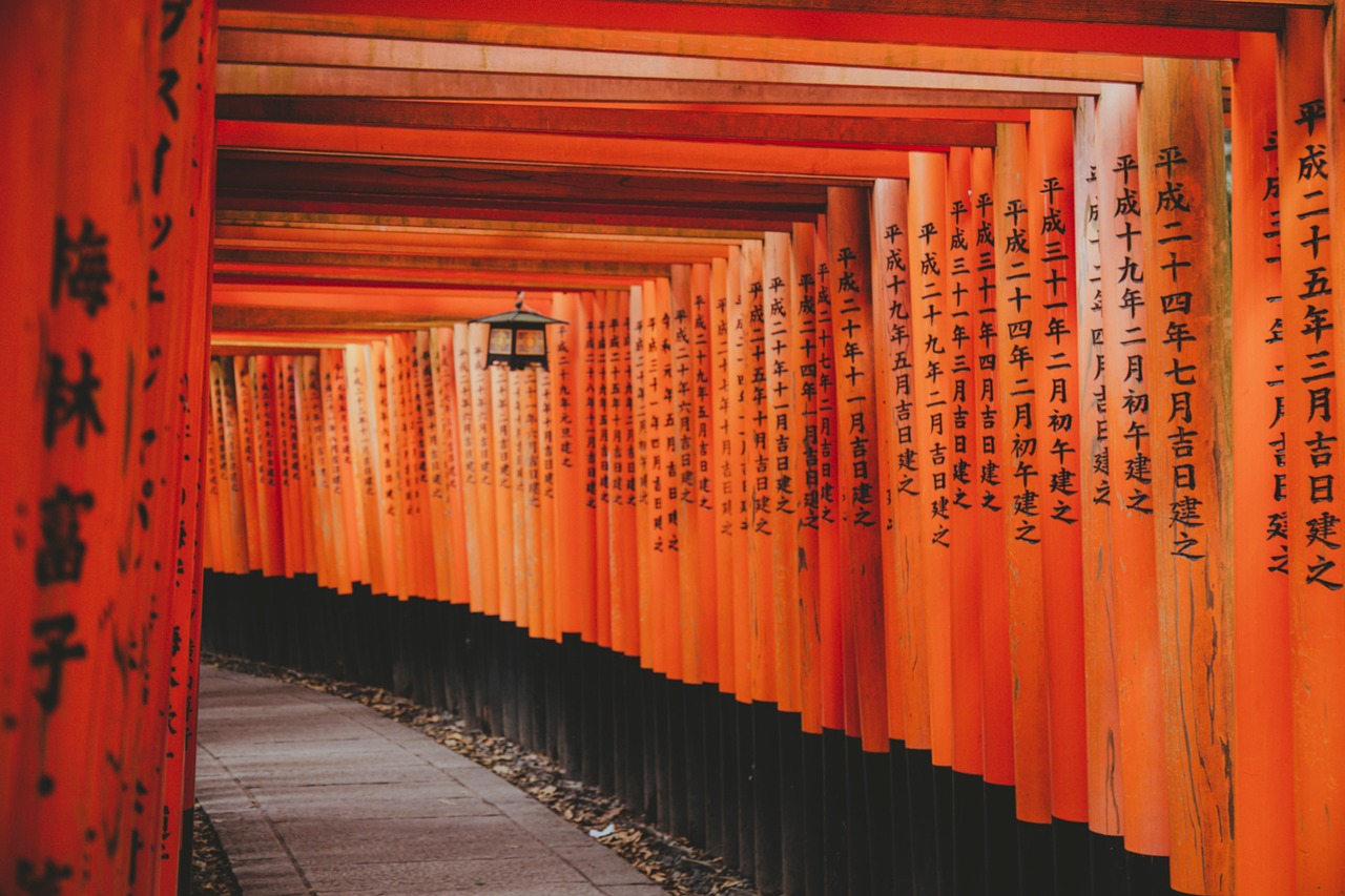 shrine, path, temple, shinto shrine, fushimi inari taisha shrine, senbon torii, asia, kyoto, japan