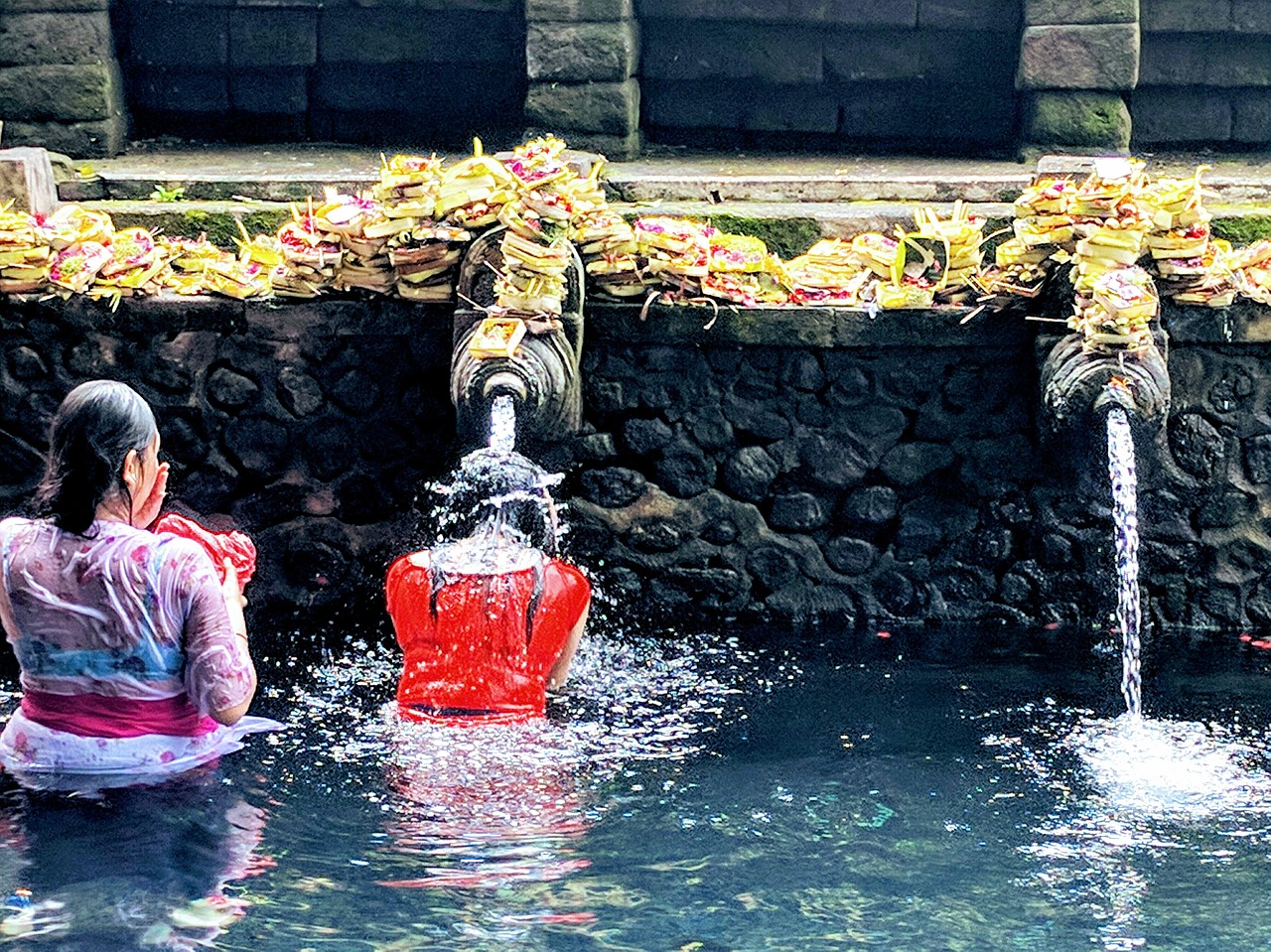 pura tirta empul temple, hindu, balinese, water temple, tampaksiring, bali, nature, indonesia, holy temple, travel, culture, traditional, religion, religious, worship, hinduism, sacred, spiritual, water, holy, temple, landmark, ubud, blue culture