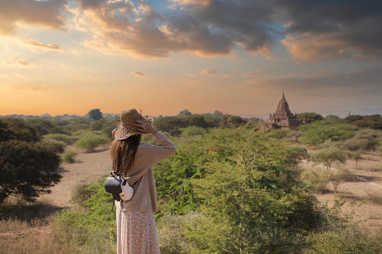 girl, traveler, bagan, myanmar, burma, asia, temple, travel, pagoda, buddha, yangon, buddhism, architecture, nature, culture, sunrise, buddha purnima, bricks, religion, meditation, heritage, tradition, traditional, tourism, religious, brown buddha, brown culture