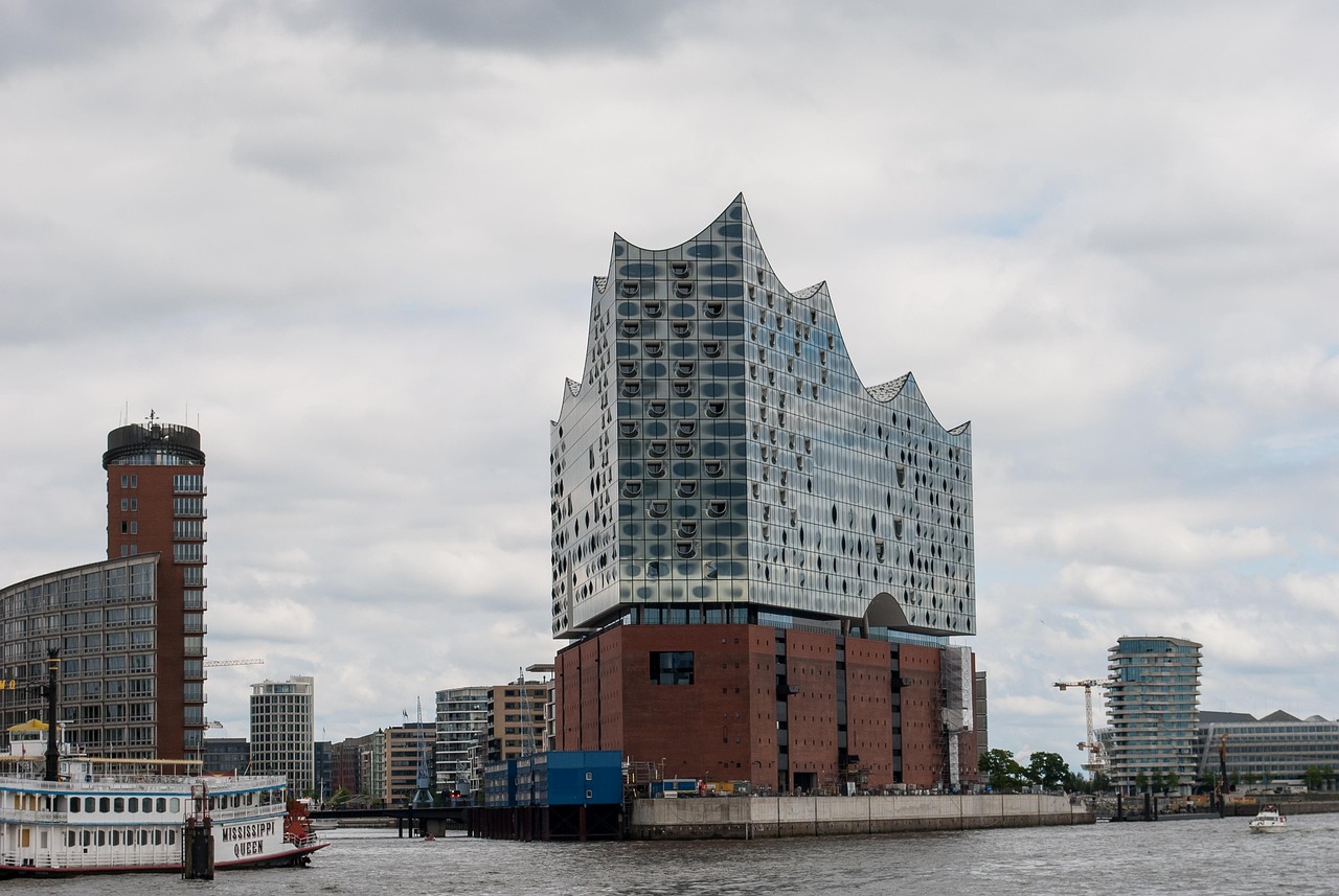 hamburg, port, elbphilharmonie