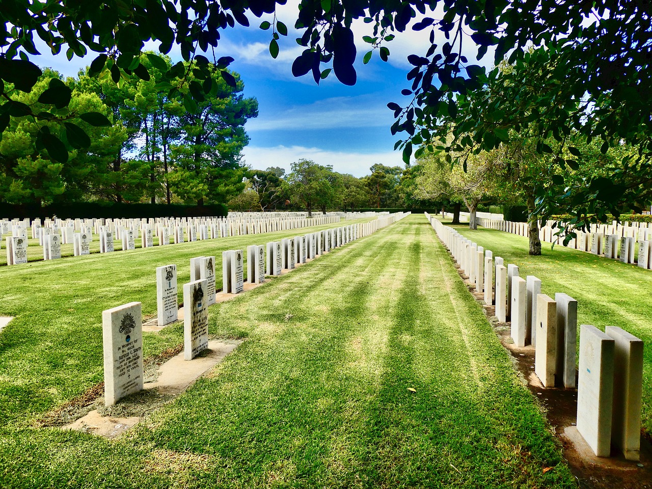 cemetery, war, graves, tombstones, graveyard, bereavement, memorial, headstones