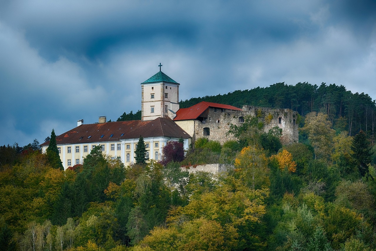 castle, architecture, building, riedegg castle, renaissance castle, mühlviertel, historical, fall, palace, austria, castle, castle, palace, palace, austria, austria, austria, austria, austria