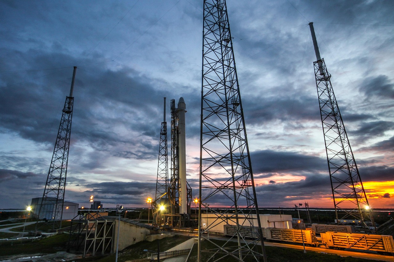 rocket launch, countdown, spacex, lift-off, space, rocket, speed, vehicle, missile, rocket engine, transportation, transport, spaceship, power, spacecraft, cape canaveral, launch pad, aerospace, rocket launch, spacex, spacex, spacex, spacex, spacex, missile, aerospace, aerospace