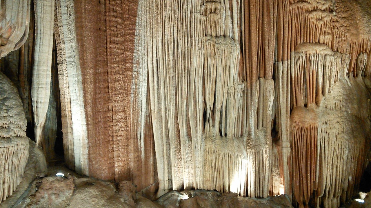 cavern, rock, nature, dark, deep, stalagmite, stalactite, attraction, caving, old, ancient, travel, natural, cavern, stalagmite, stalagmite, stalagmite, stalagmite, stalagmite