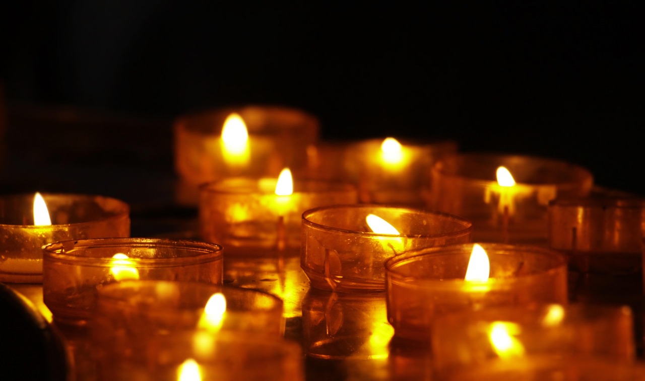 tea lights, candles, candlelight, faith, religion, christianity, flame, commemorate, meditation, prayer, contemplative, memorial candles, ecclesiastical, mood, shining, the atmosphere, lights, memorial lights, sacrificial candle, sacrificial lights, reflection, radiant, grief, consolation, candles, candles, meditation, grief, grief, grief, grief, grief