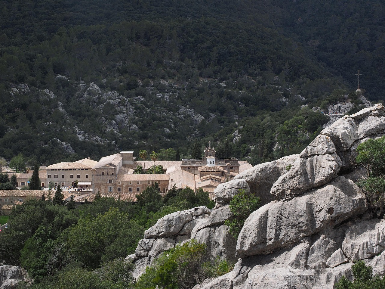 santuari de lluc, monastery, mallorca, santuari de santa maria de lluc, santuari, santa maria, lluc, place of pilgrimage, serra de tramuntana, balearic island, spiritual center, sanctuary, patres