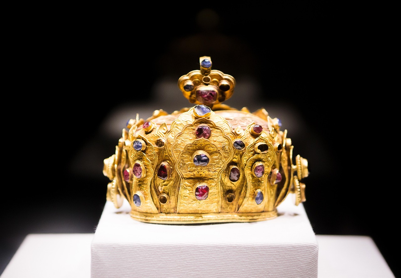 crown, museum, exhibition, crown, crown, crown, crown, crown