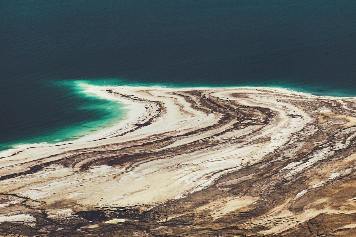 bird's eye view of body of water
