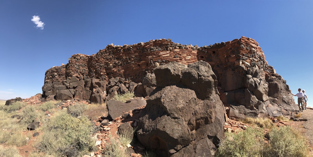 brown and gray stones