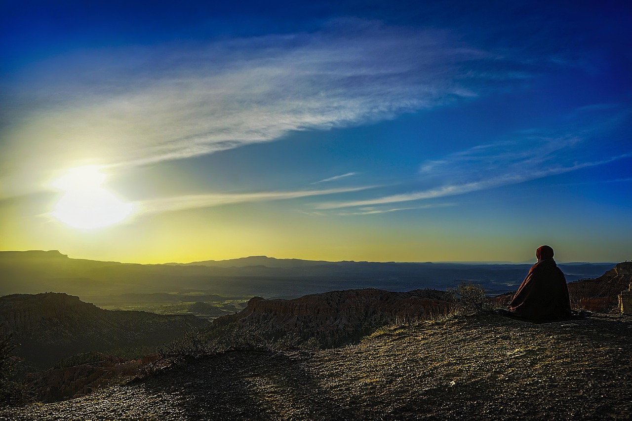 bryce canyon, national park, utah, nature, scenic, canyon, sunrise, valley, mediation, meditate, relaxation, relax, monk, theravada buddhism, peaceful, morning, landscape