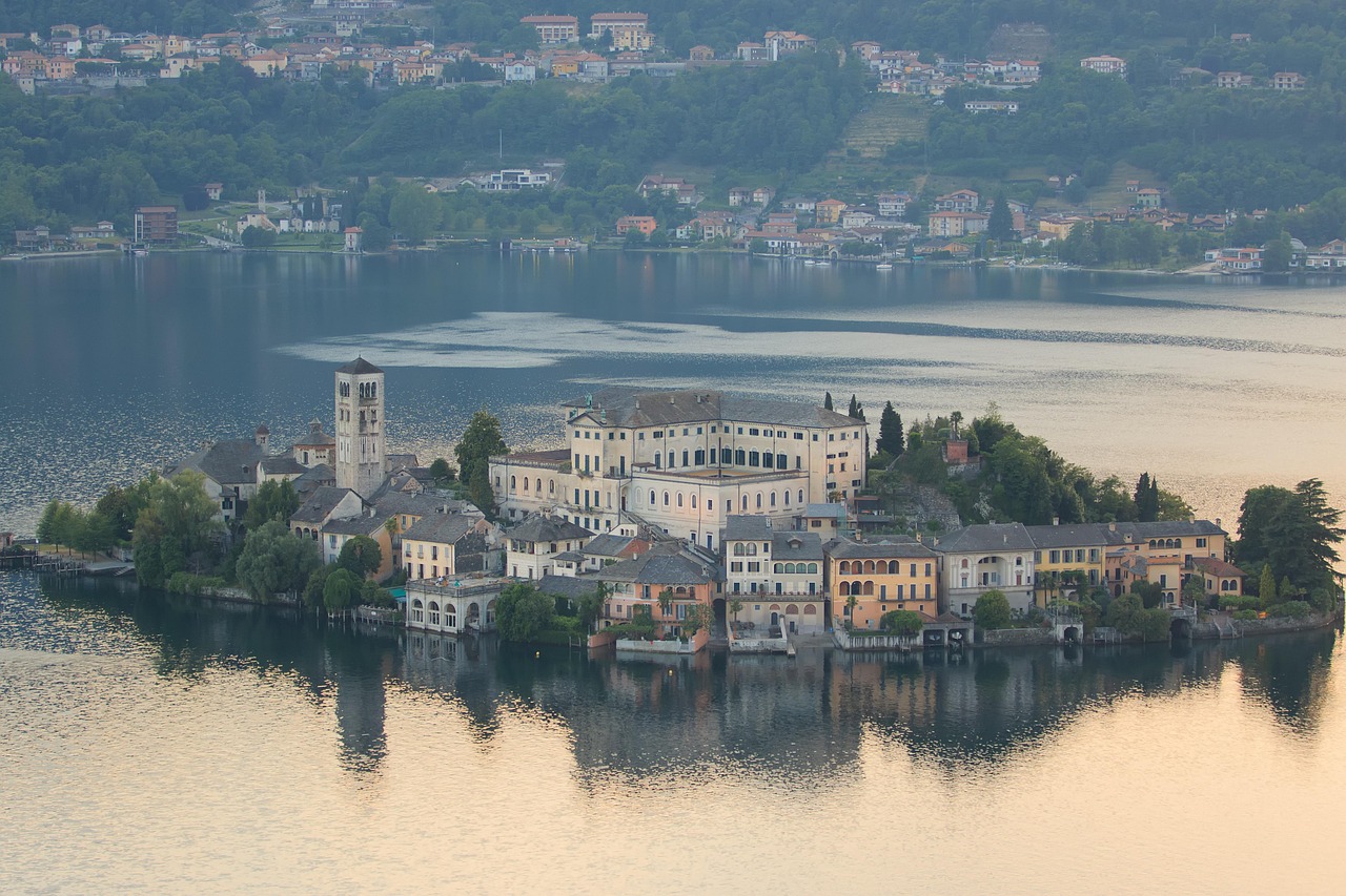 waters, big city, panoramic, city, river, orta san giulio, panorama, italy, water, sunset, nature, landscape, view, palaces, sky, shore, statues, steps, roofs, island, the needle, prospect, church, homes, tourism, monument