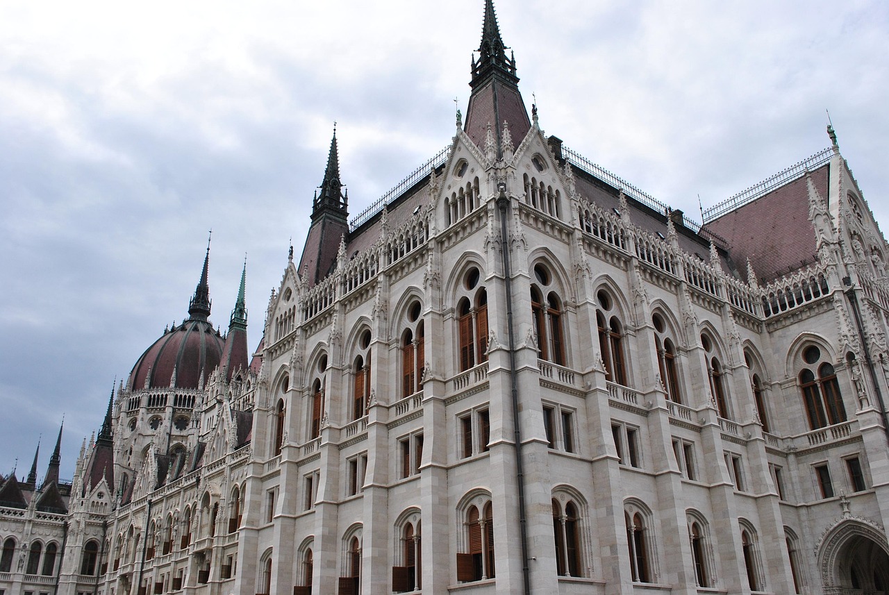 parliament, hungarian parliament building, budapest, architecture, neogótika