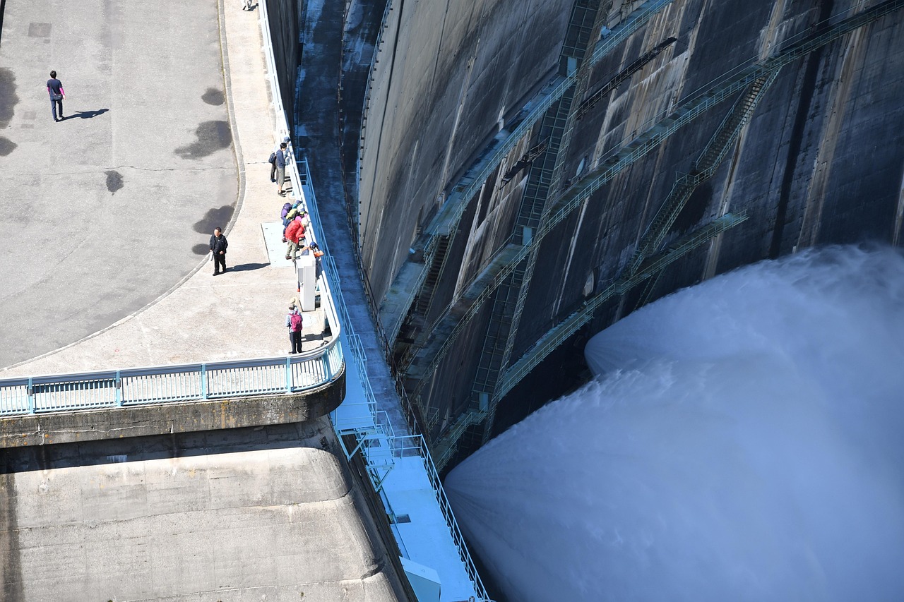 kurobe dam, drain water off, kuro-4dam