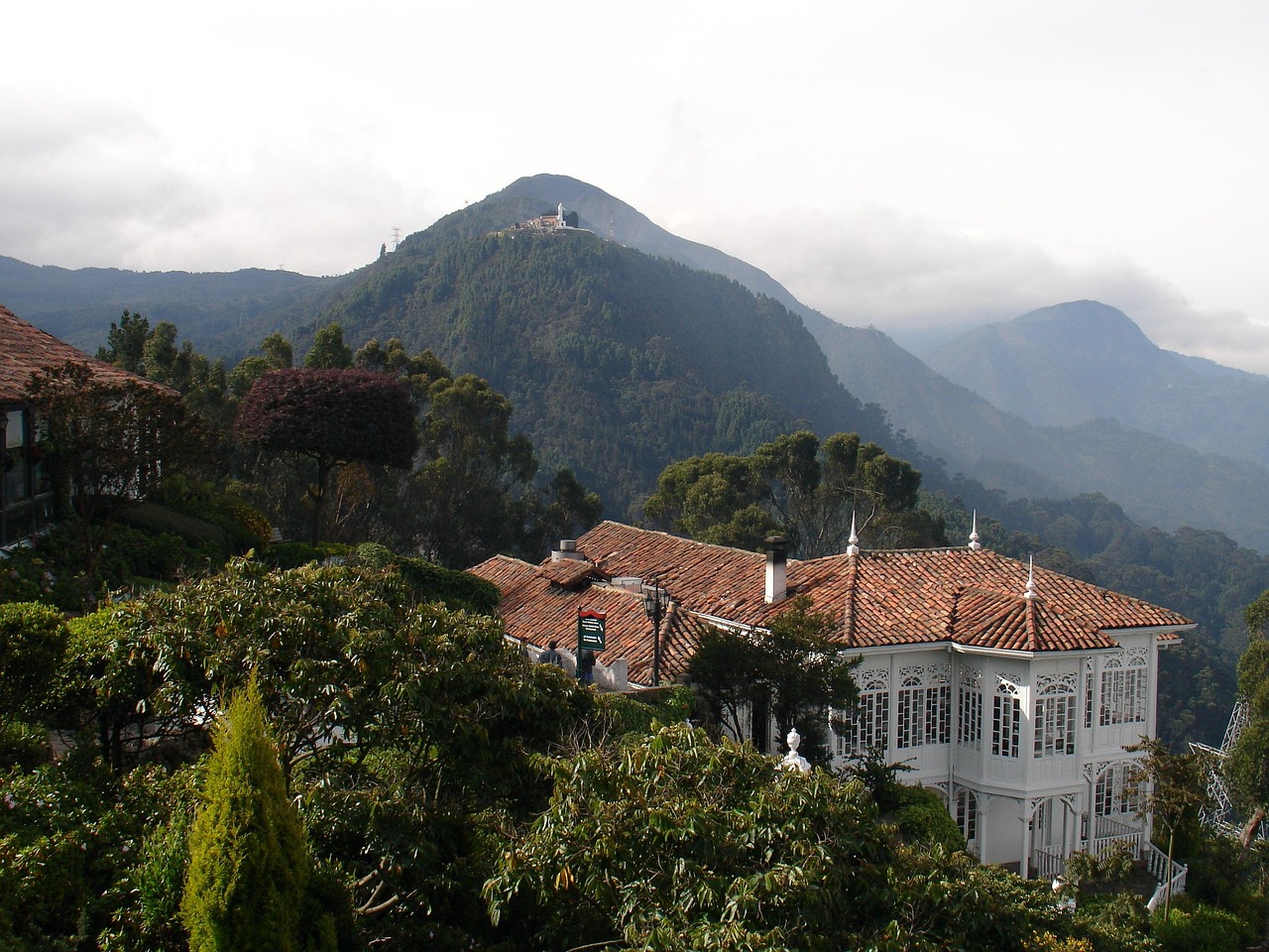 monserrate, bogota, guadeloupe, moountains, town, home, large, forest, nature, landscape, see