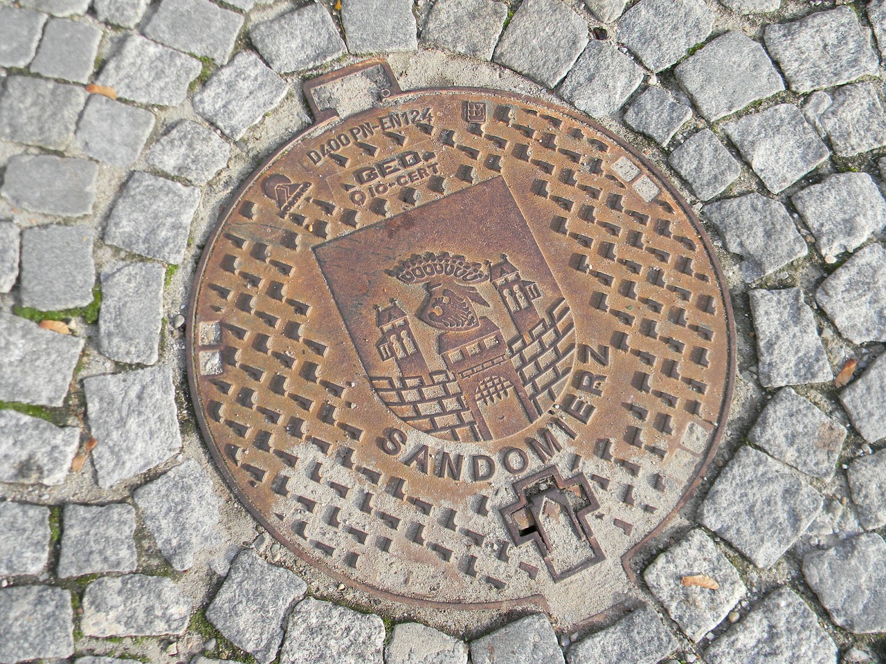 sump, cover, street, sandomierz, the old town, sump, sump, sump, sump, sump, sandomierz, sandomierz, sandomierz, sandomierz, sandomierz
