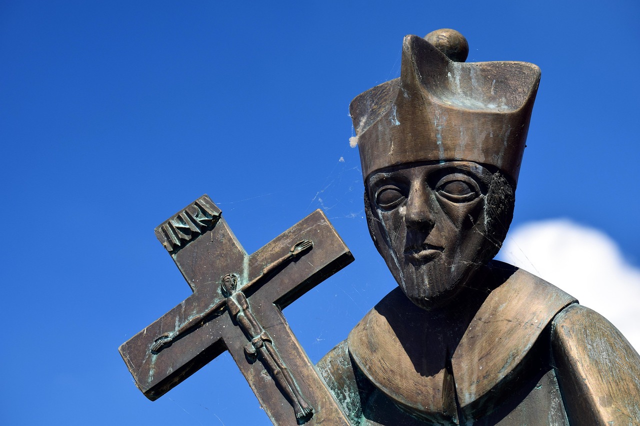 bishop, holier, church, religion, statue, old, sculpture, places of interest, bronze, dusty, cobwebs, heaven, blue, cross, john of nepomuk, memory, bavaria, germany, protection saint, bridge saint, bishop, bishop, bishop, bishop, bishop, sculpture
